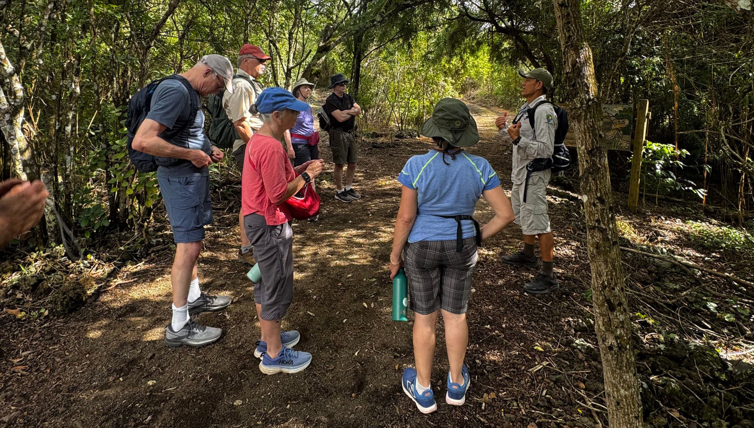 Floreana — Galapagos Islands Sustainable Tour - Galapagos naturalist guide hike