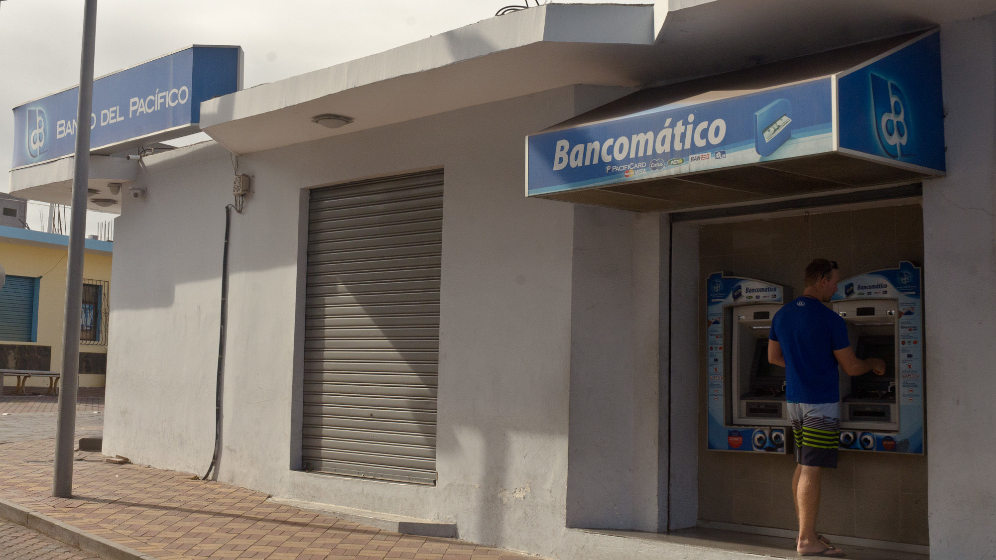 Galapagos San Cristobal - ATM