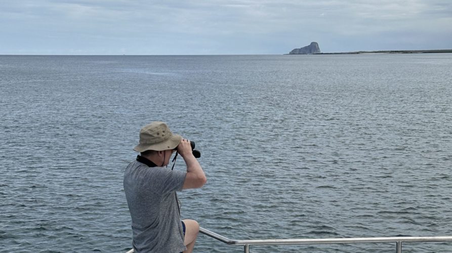 Galapagos Islands Tour - Kicker Rock - Boat
